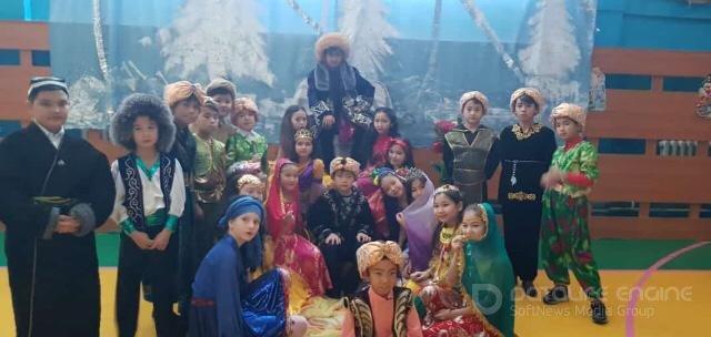 Ғажайыпқа толы-жаңа жыл 5-7сыныптар арасында өткен жаңа-жыл кеші