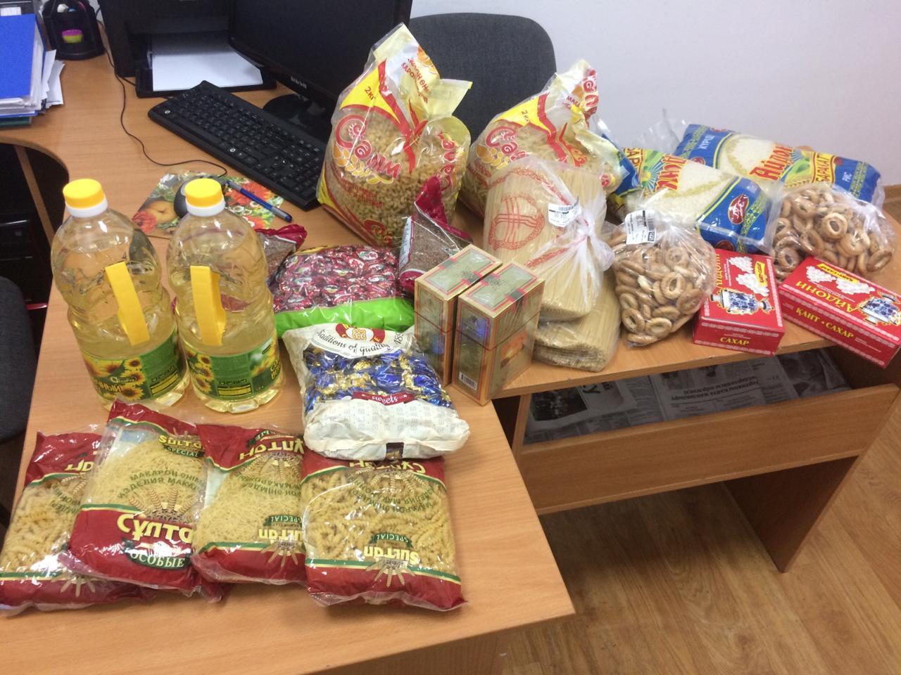 84 жалпы білім беретін мектебінде «Мектепке жол» дәстүрлі республикалық қайырымдылық шарасы өз жалғасын табуда.Акция шеңберінде көп балалы немесе аз қ